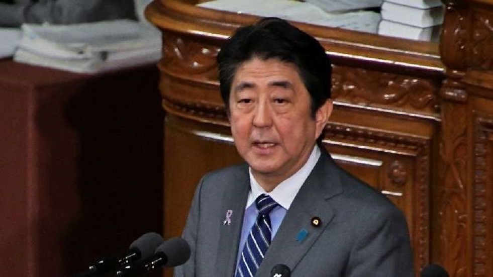 رئيس وزراء ياباني سابق يقترح بحث موضوع نشر أسلحة نووية في بلاده