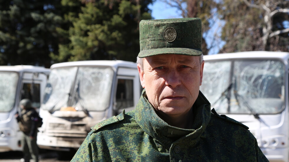 شرطة دونيتسك تحكم الطوق على مدينة ماريوبول