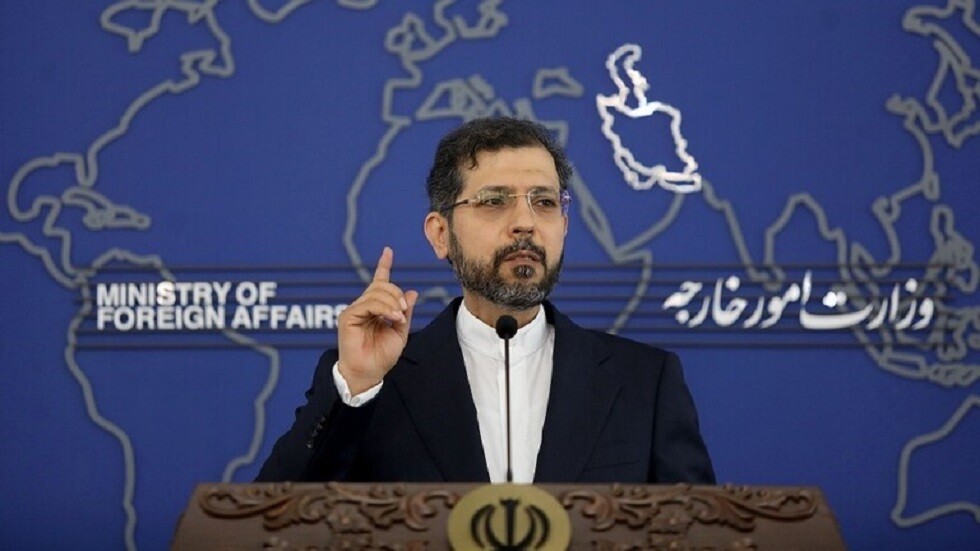 طهران تحذر من "عواقب سلبية" لقرار مجلس الأمن حظر الأسلحة إلى اليمن