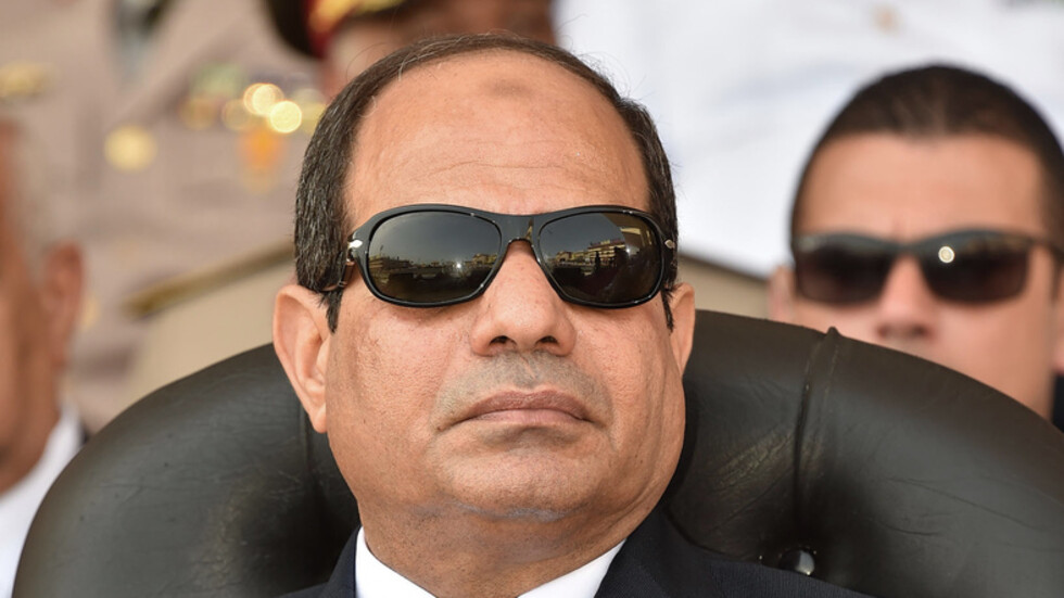 مصر.. السيسي يكشف عن أراض حصلت عليها الدولة من الجيش دون تعويض