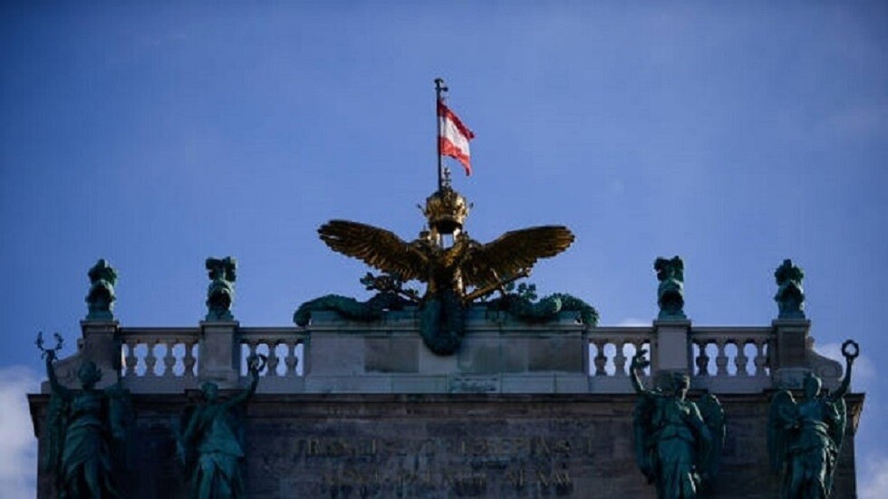 تنتظره عقوبة بالسجن 225 عاما.. النمسا تقرر تسليم رجل أعمال تركي إلى واشنطن وليس أنقرة