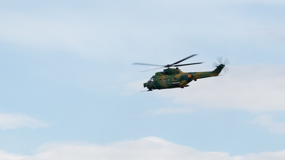 مقتل خمسة عسكريين رومانيين تحطمت مروحيتهم قرب البحر الأسود