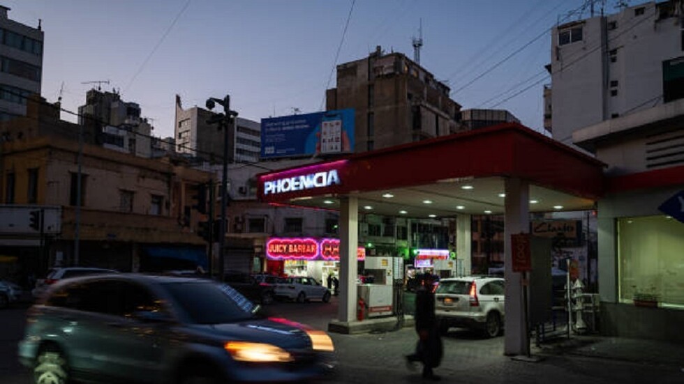 أسعار المحروقات تحلق في لبنان مع ارتفاع أسعار النفط عالميا