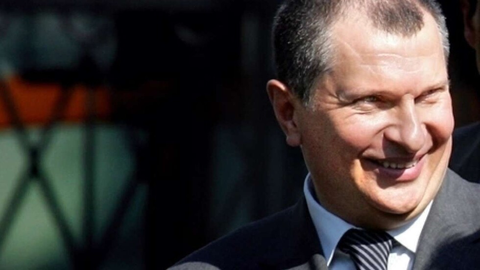 مصادرة ممتلكات تعود لرئيس مجموعة 