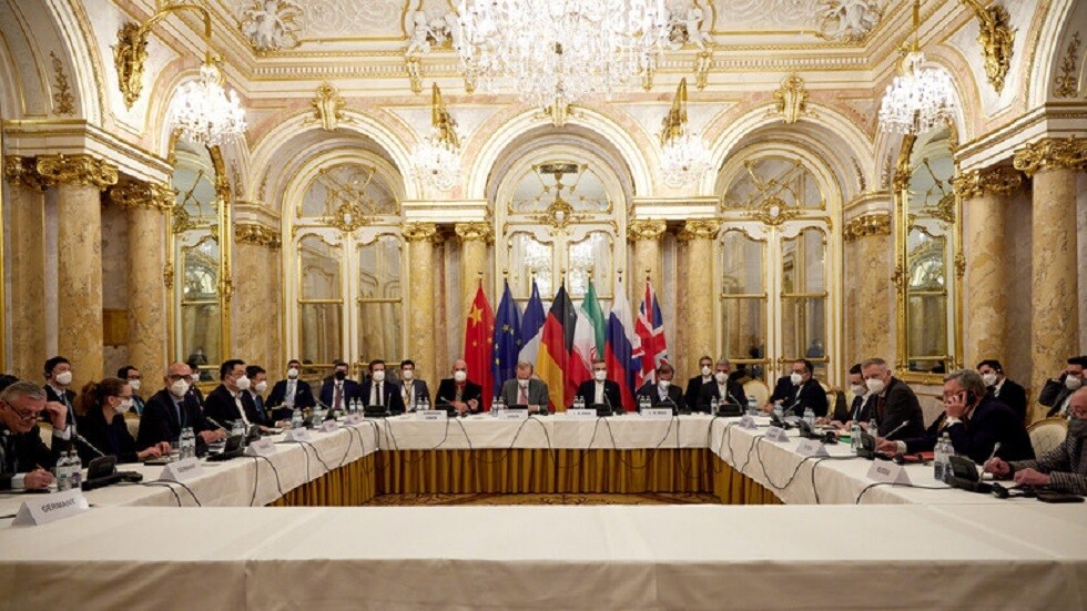 أنباء عن إنجاز صياغة الاتفاق النهائي بشأن النووي الإيراني