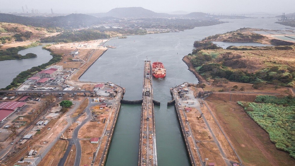 بنما لن تغلق أبواب قناتها أمام السفن الروسية