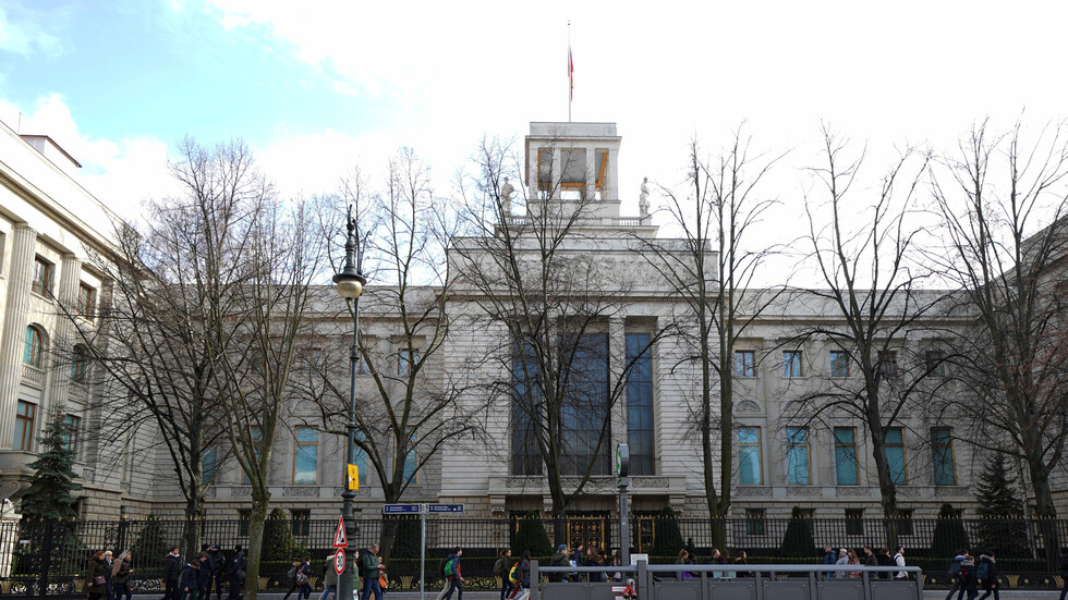 السفارة الروسية توجه مذكرة لبرلين بسبب التمييز ضد المواطنين الروس