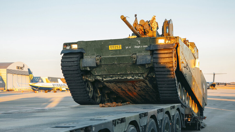 مسؤول ليتواني: الولايات المتحدة ستنقل كتيبة مدرعة إضافية إلى ليتوانيا