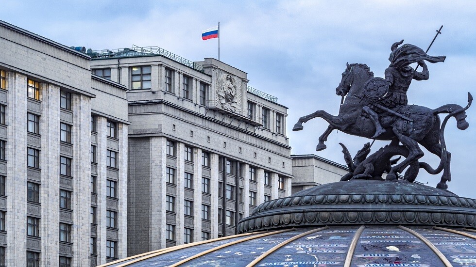 نائب روسي: لا جدوى من المفاوضات مع زيلينسكي