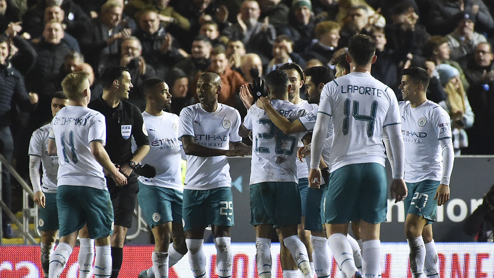 التشكيلة المتوقعة لقمة مانشستر سيتي ومانشستر يونايتد