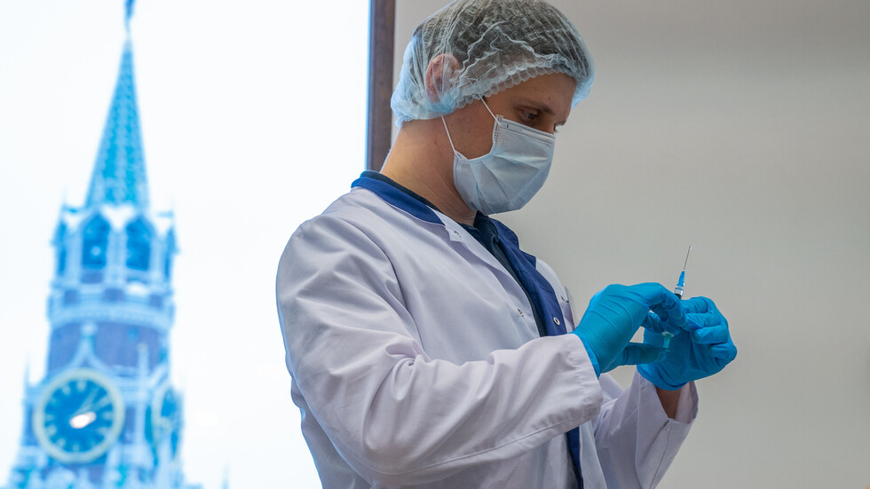 روسيا تسجل تراجعا في معدل الإصابة بفيروس كورونا بنحو 30% خلال الأسبوع الماضي