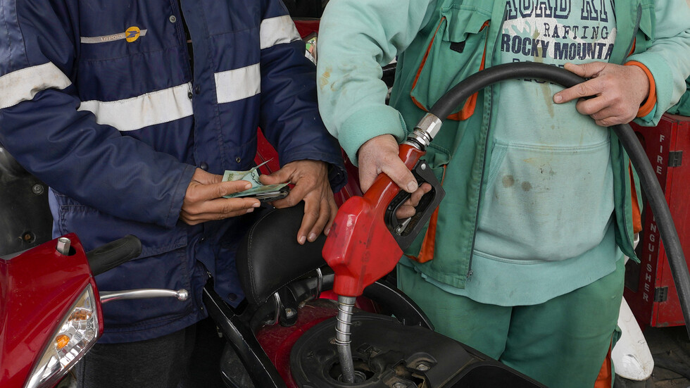 ارتفاع كبير بأسعار المحروقات في لبنان