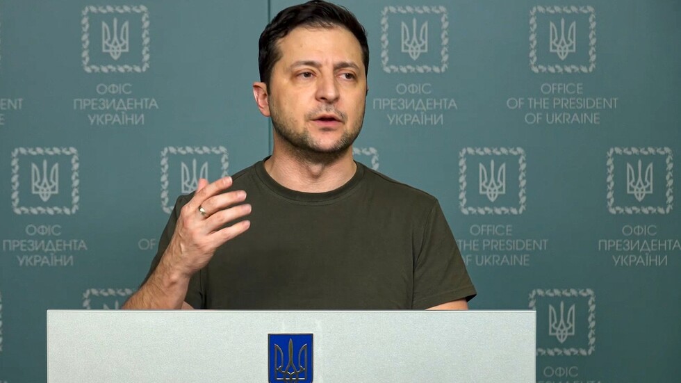زيلينسكي يدعو إلى مفاوضات "صريحة وموضوعية" مع روسيا
