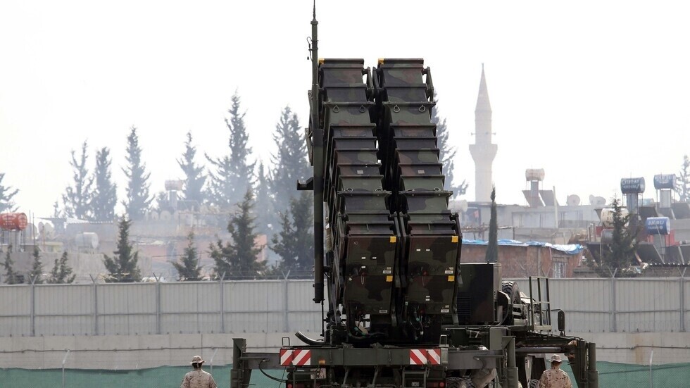 الولايات المتحدة ترسل بطاريتي صواريخ دفاع جوي إلى بولندا