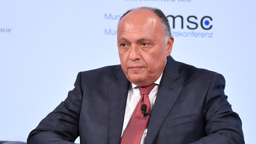 وزير الخارجية المصري: الأزمة الأوكرانية ستلقي بظلالها على دولنا سياسيا وأمنيا واقتصاديا