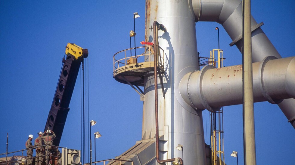 فنزويلا تعتزم رفع إنتاج النفط إلى مليوني برميل يوميا