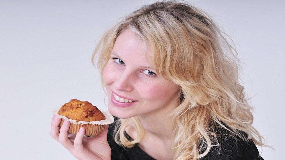 كيف نتغلب على الرغبة بتناول الحلويات؟