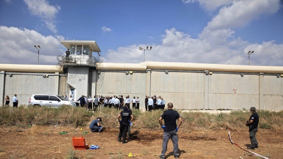 لجنة الأسرى الفلسطينيين تعلن 25 مارس موعدا للإضراب عن الطعام