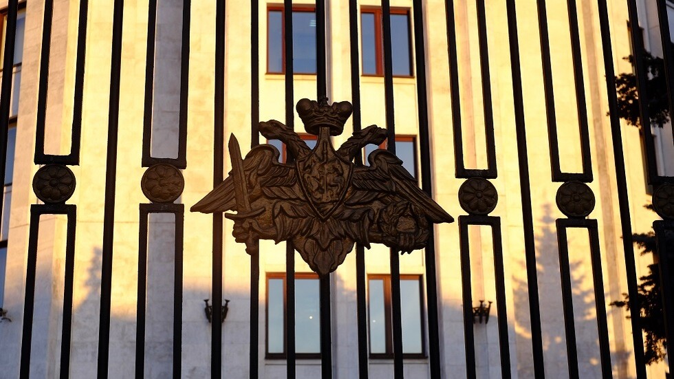 إجلاء أكثر من 140 أجنبيا من أوكرانيا إلى القرم