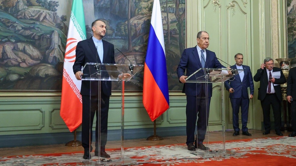 عبداللهيان: وزير خارجية أوكرانيا طلب مني نقل رسالة للافروف بشأن الأزمة الأوكرانية