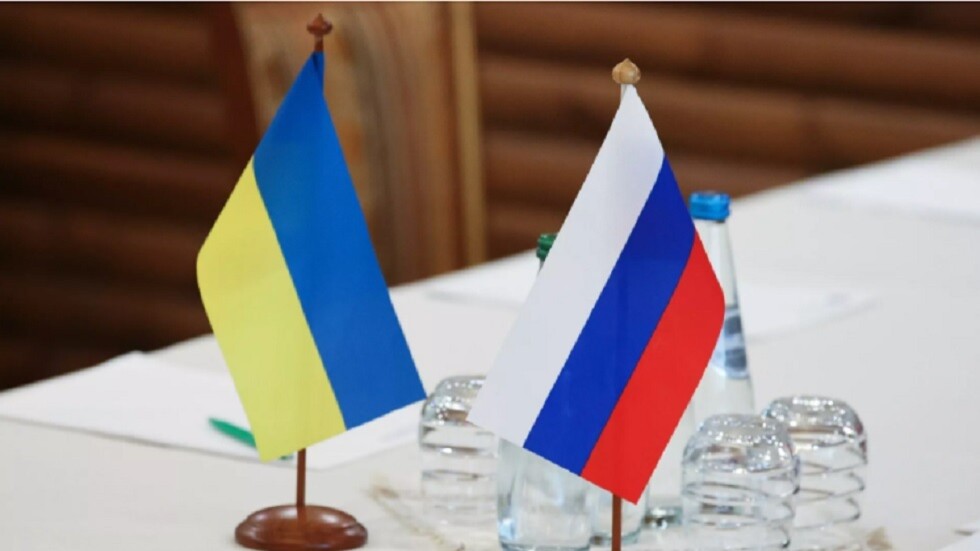 الوفد الأوكراني يعلن  استئناف المشاورات بين موسكو وكييف