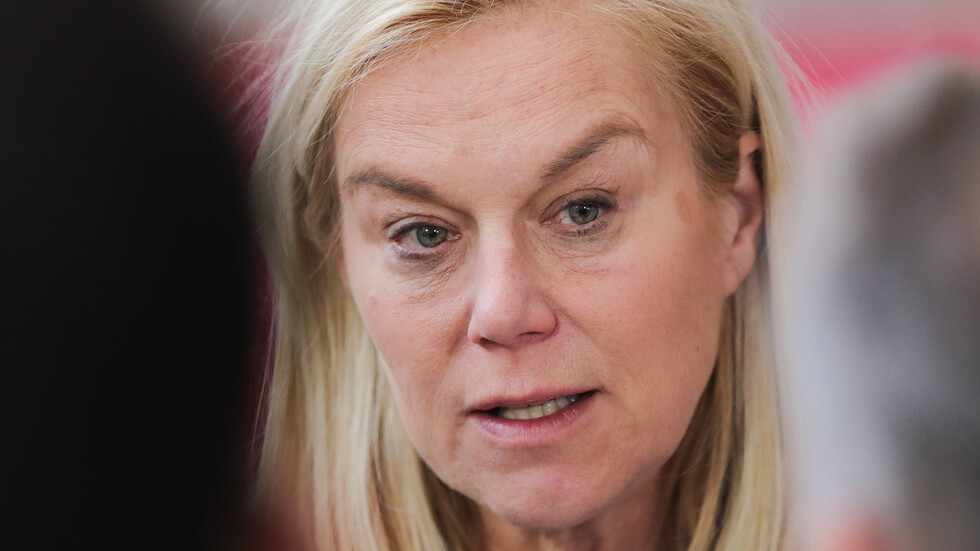 هولندا تجمد أصولا روسية بقيمة 6 ملايين يورو