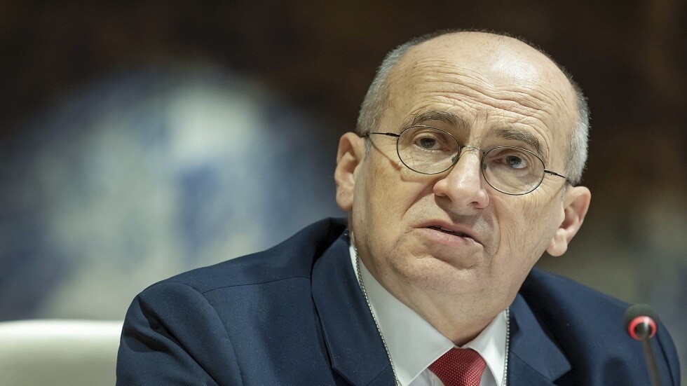 بولندا تلهث لإقصاء روسيا عن مجموعة العشرين