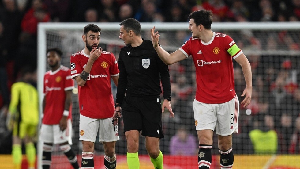 أتلتيكو مدريد يلعب ويتأهل وسط انشغال لاعبي مانشستر يونايتد بالاحتجاجات