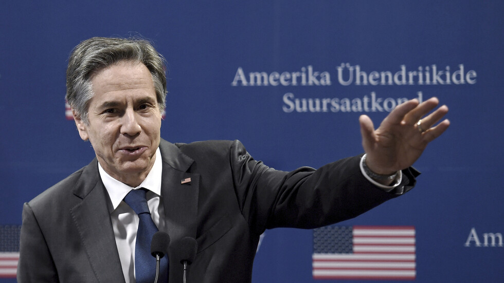 بلينكن يحذر روسيا من "استخدام الأسلحة الكيميائية"