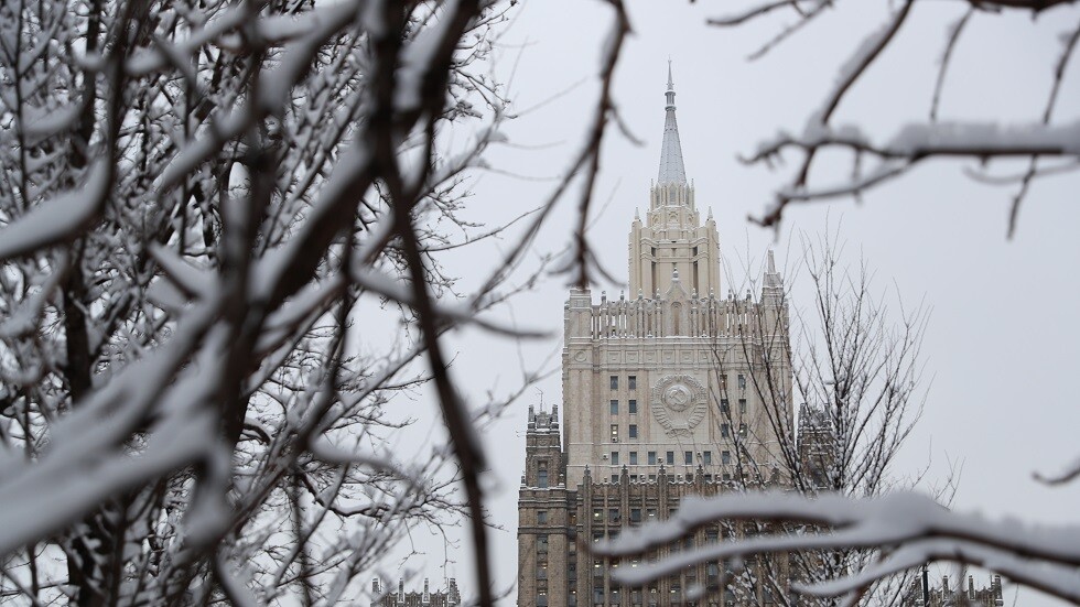 الخارجية الروسية ترى الإجراءات غير الودية مفروضة على أوروبا من الخارج