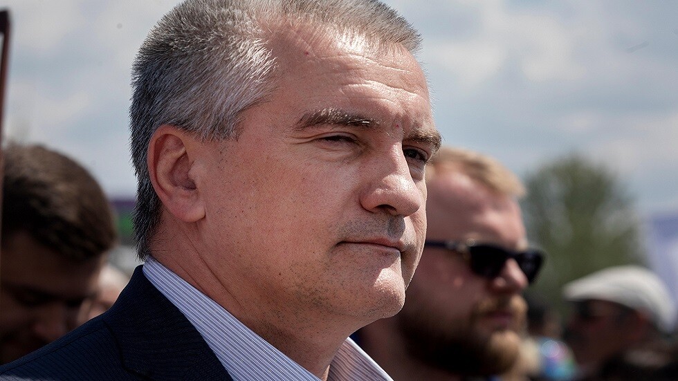 القرم ترصد مكافأة مالية لمن يدلي بمعلومات عن صحفي أوكراني دعا لقتل الأطفال الروس