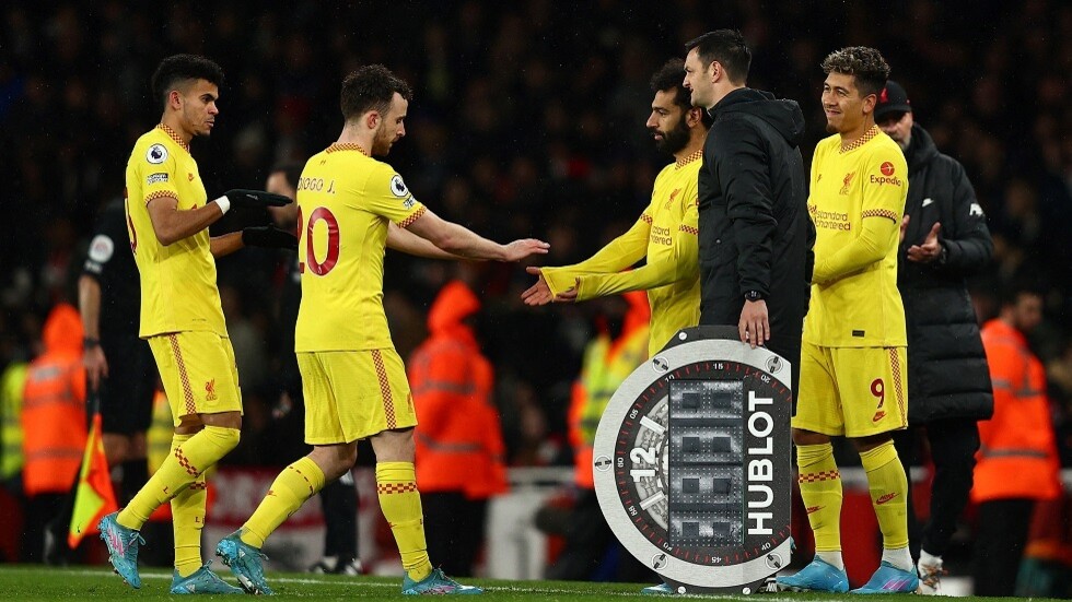 ليفربول يشعل المنافسة على لقب الدوري الإنجليزي