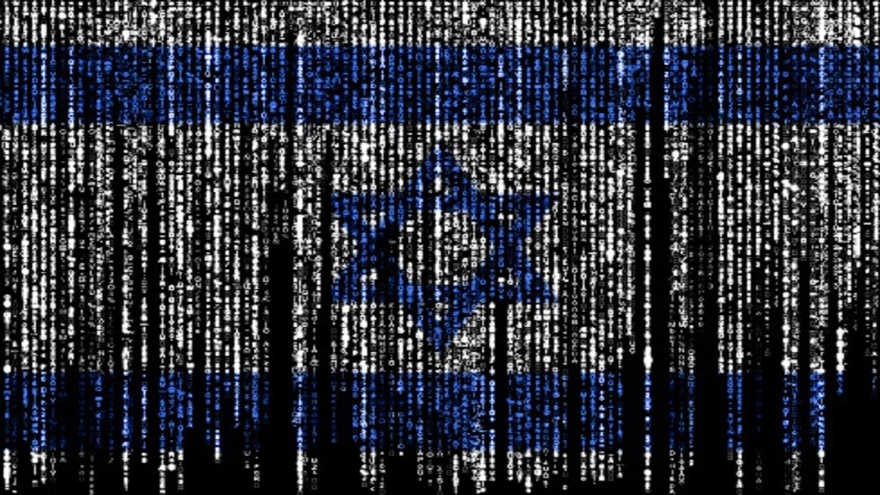 الحكومة الإسرائيلية تخرج عن صمتها وتعلق على أنباء اختراق هاتف رئيس "الموساد" (صور + فيديو)