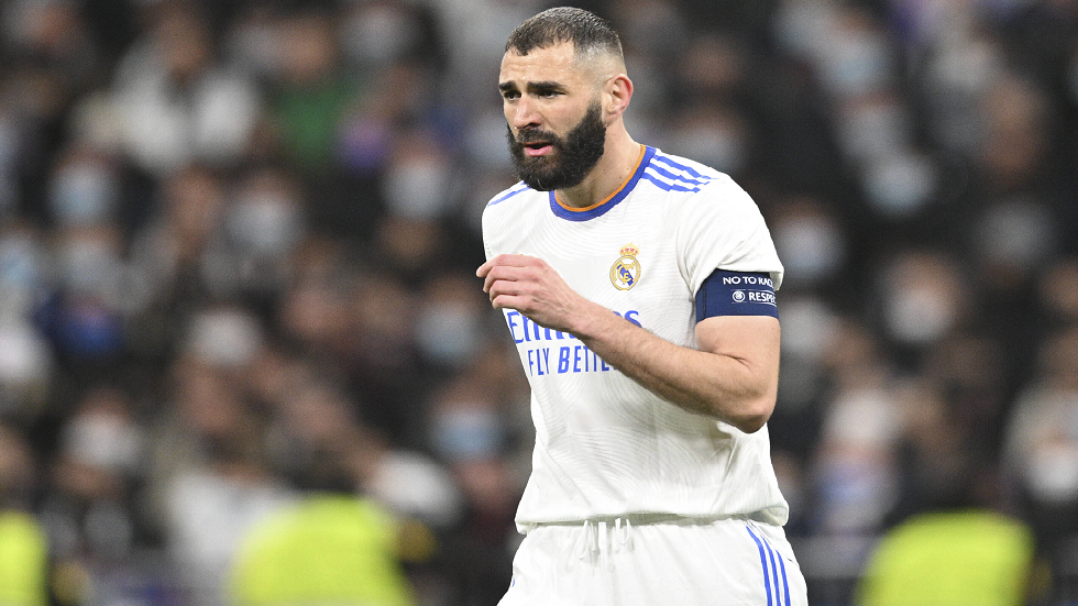 رسميا.. بنزيما خارج الكلاسيكو