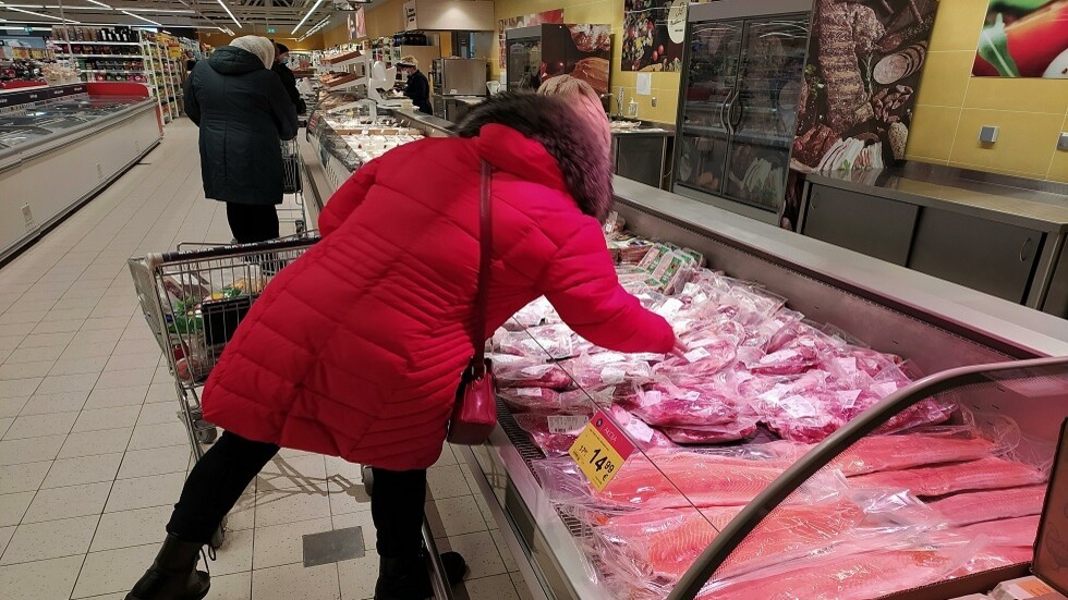 وزير ألماني يحث على التقليل من تناول اللحوم لـ