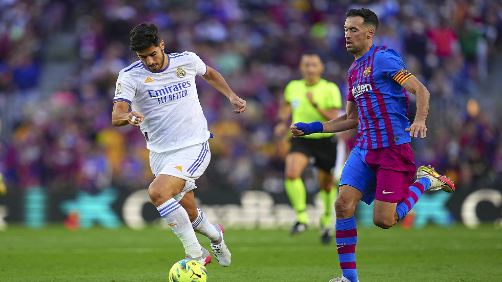 الموعد والتشكيلة المتوقعة لقمة ريال مدريد وبرشلونة