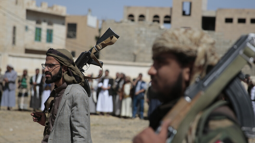 الحوثيون يقولون إنهم سيشنون مزيدا من الهجمات على السعودية