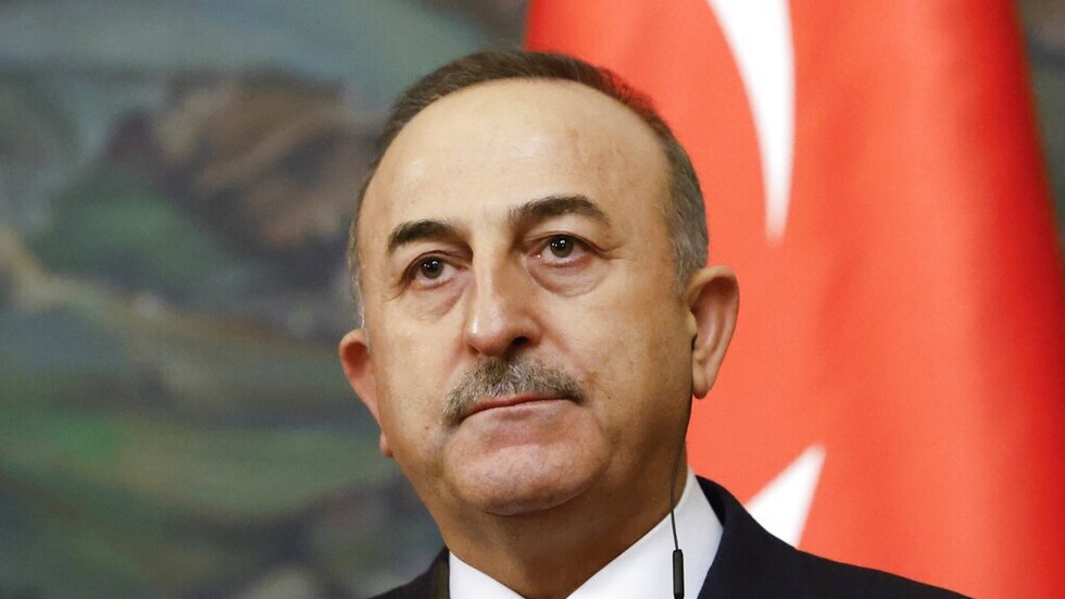 تشاووش أوغلو: أوكرانيا وروسيا تقتربان من الاتفاق بشأن القضايا المهمة