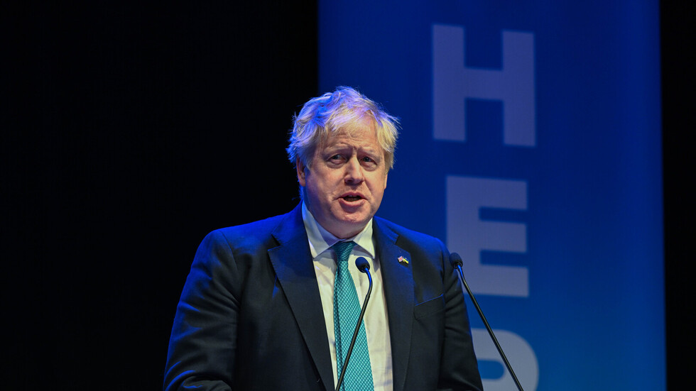 جونسون يؤكد لزيلينسكي عزمه تعزيز مصالح أوكرانيا باجتماعات "الناتو" و"مجموعة السبع"