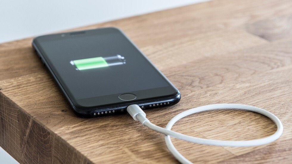 مشكلة تصيب هواتف آيفون بعد تحميل نظام التشغيل الجديد