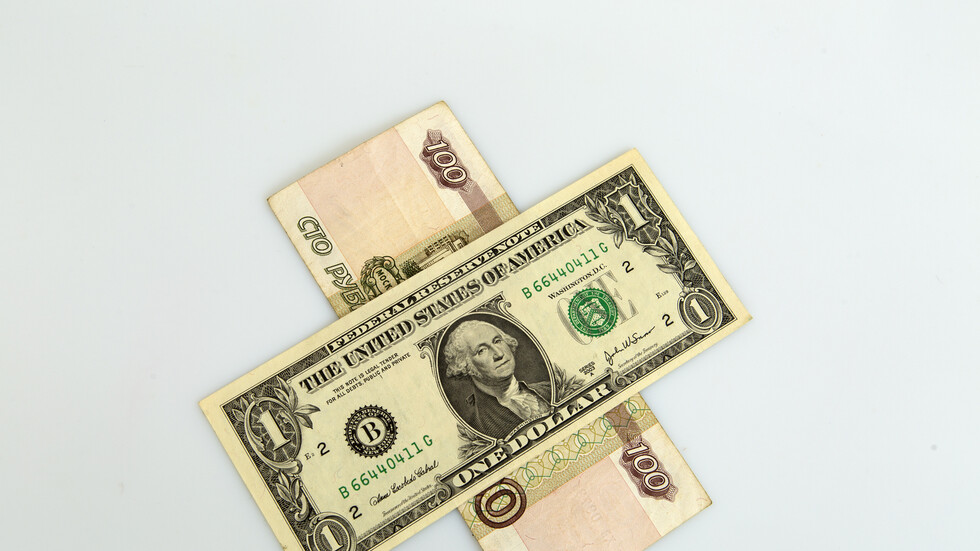 المالية الروسية تلتزم بسداد 65 مليون دولار خدمة دين عن سندات دولية