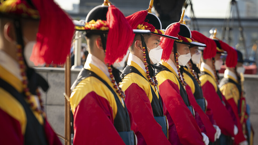 سيئول تحقق بسفر جندي من مشاة البحرية إلى بولندا بدون إذن