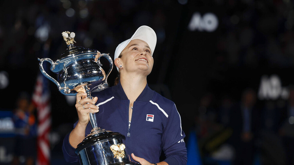 المصنفة أولى بارتي تصدم عالم كرة المضرب