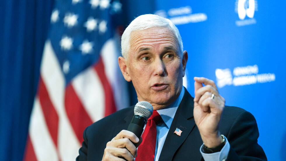 الكشف عن المكان الذي نقل بينس إليه خلال اقتحام الكابيتول