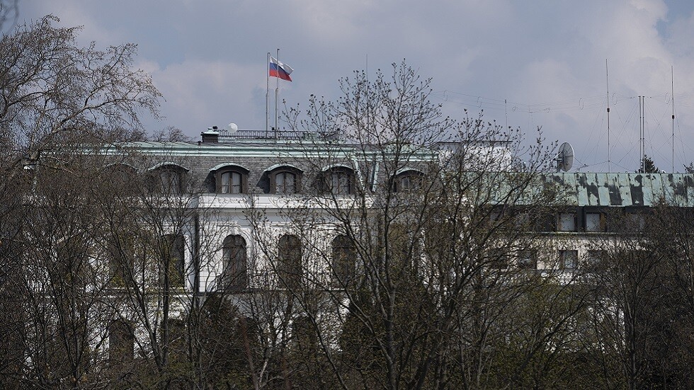 السفير الروسي: بولندا جمدت حسابنا المصرفي بحجة "تمويل الإرهاب"