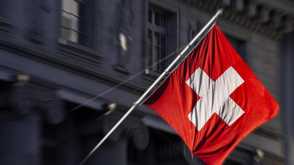 مقتل أربعة أشخاص في ظروف غامضة في مدينة مونترو السويسرية