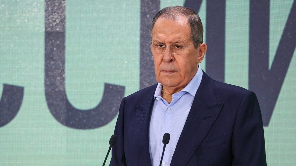 لافروف: لا يمكن لروسيا الاعتماد على كييف للوفاء بالتزاماتها الإنسانية