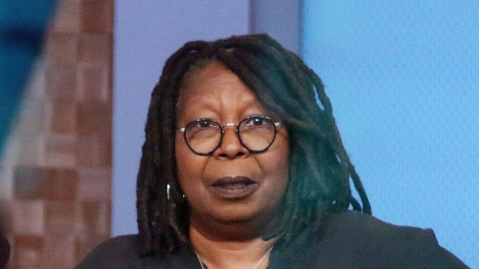 الممثلة ووبي غولدبرغ تدعو العائلة البريطانية المالكة للاعتذار عن الاستعمار