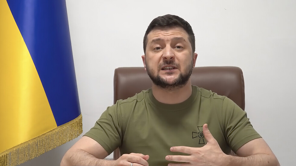 زيلينسكي بافتتاح منتدى الدوحة: نطالب المجتمع الدولي بالمزيد من الجهود لإعادة الأمن والاستقرار للعالم