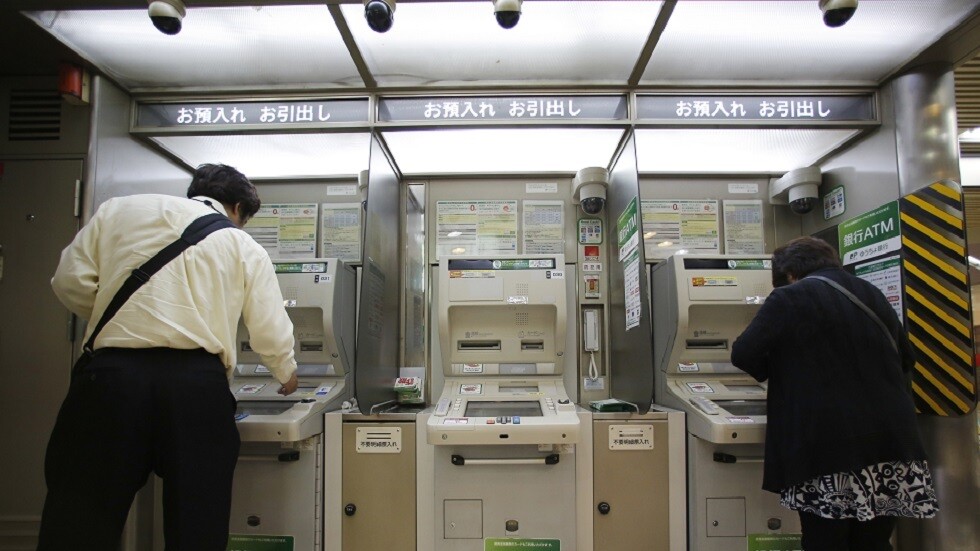تعطّل أنظمة مصرفية ومجموعات مالية في اليابان